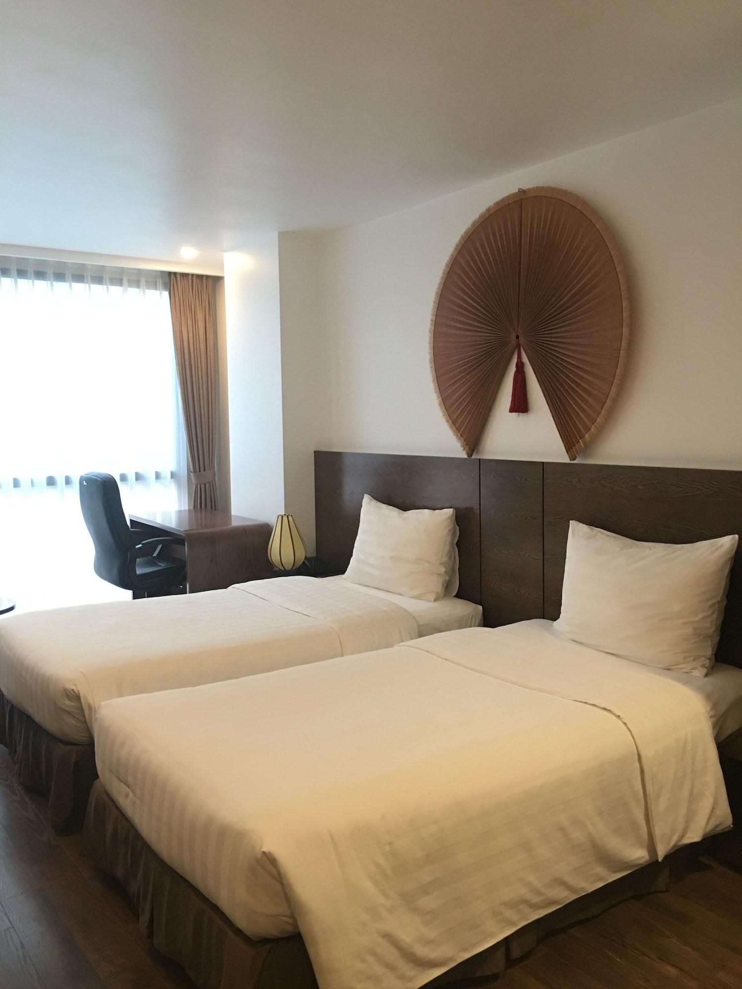 Inearth Hotel Hanoi Exterior photo