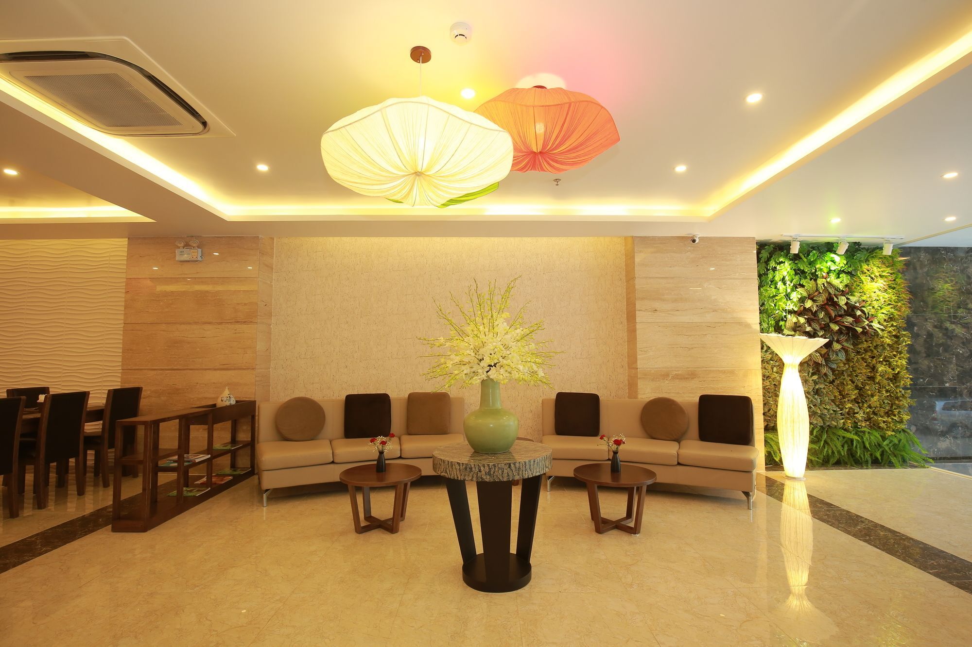 Inearth Hotel Hanoi Exterior photo